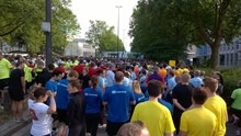 Kinderarzt-Team läuft Marathon